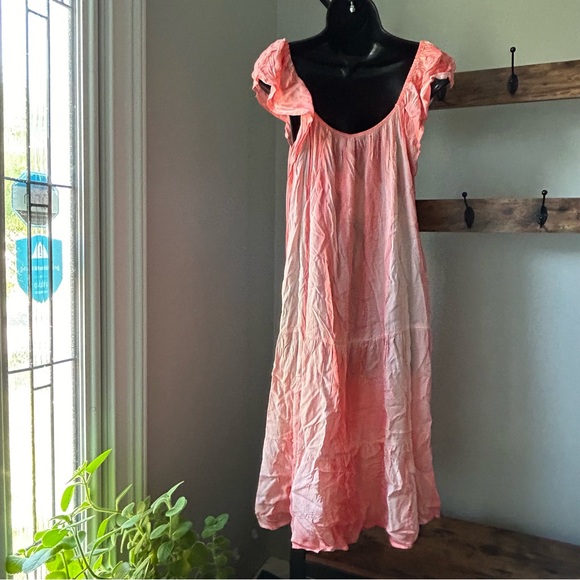 Raviya Women's Tiered Dress Cover-Up tiered dress in Coral size Medium NEW - Picture 4 of 5